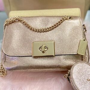 **SOLD** Coach Metallic Crinkle Leather Cassidy Chain Crossbody Bag Purse EEUC